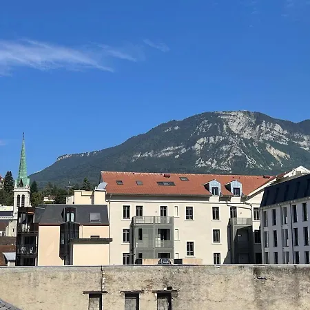 Lejlighed Calme Avec Balcon Et Parking Au Coeur D'aix-les-bains - Fr-1-555-93 Aix-les-Bains