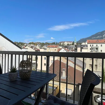 Calme Avec Balcon Et Parking Au Coeur D'aix-les-bains - Fr-1-555-93 Lejlighed Aix-les-Bains
