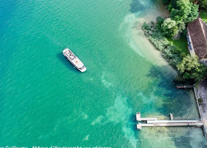 Calme Avec Balcon Et Parking Au Coeur D'aix-les-bains - Fr-1-555-93 Appartement Aix-les-Bains